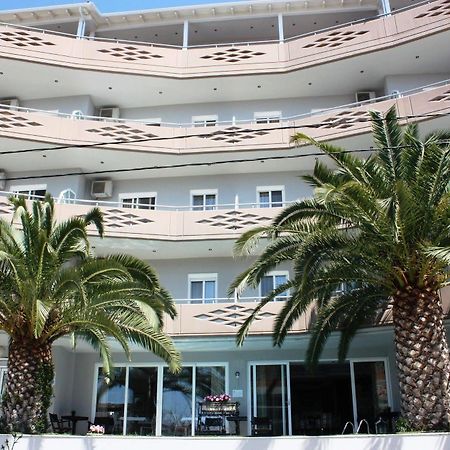 Hotel Cariatis Nea Kallikrateia Exteriör bild